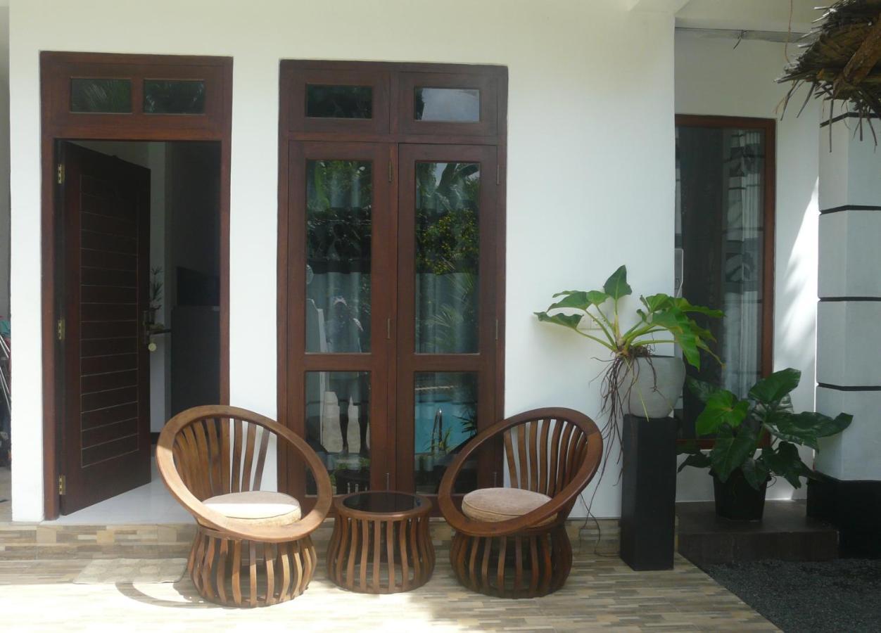 Hidden Villa Hikkaduwa Exterior photo